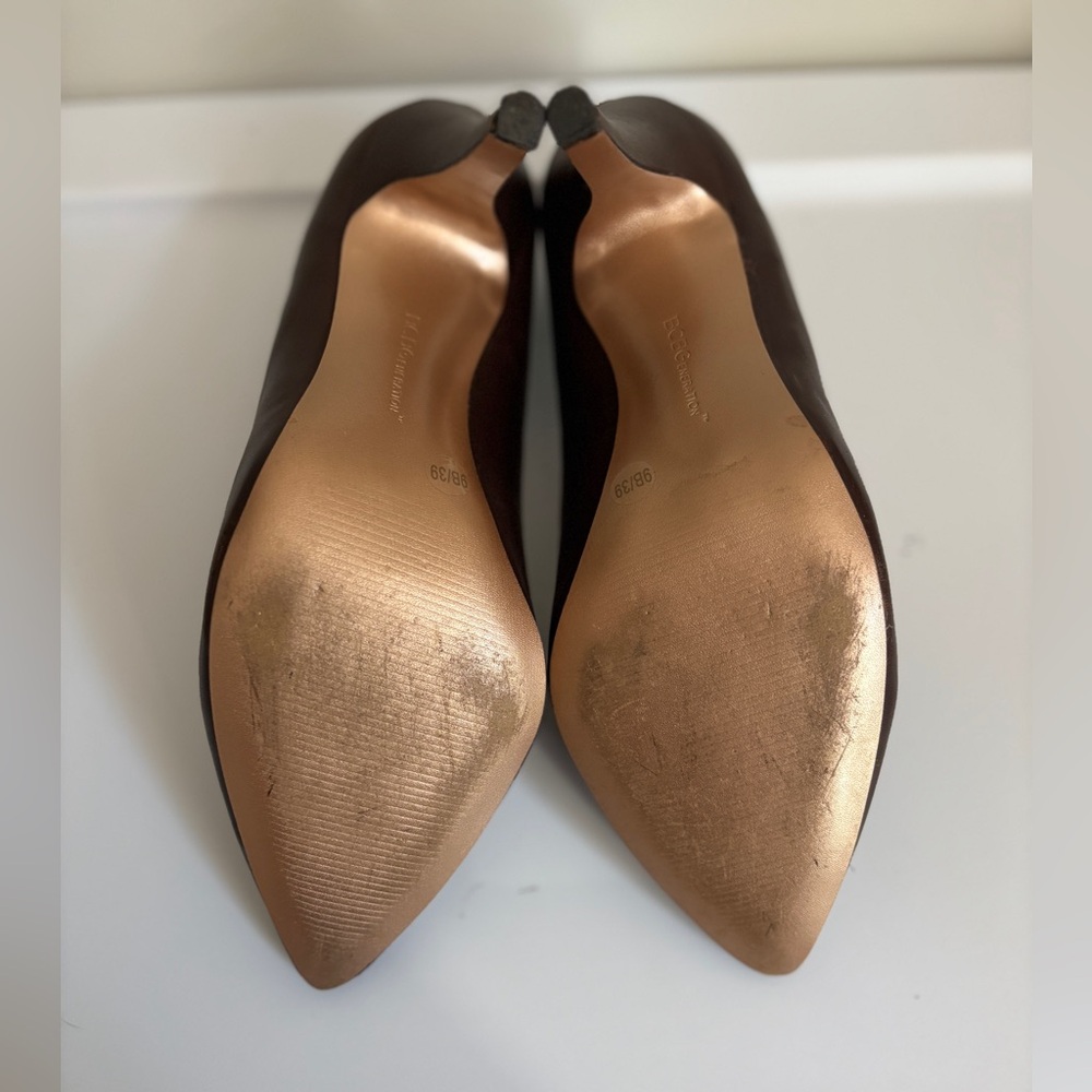 BCBGeneration Dark Brown Heels - Picture 5 of 6